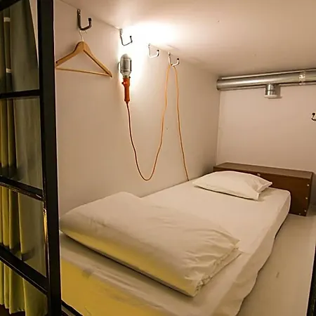 Hotel Lx *